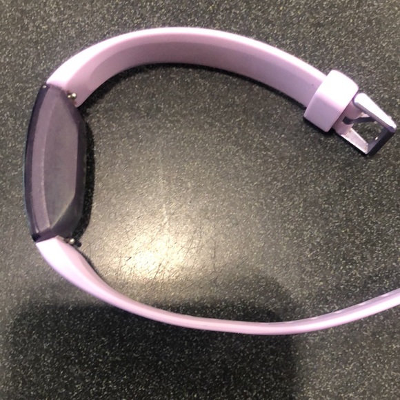 Original Fitbit Inspire, Purple, charger include - Picture 6 of 8